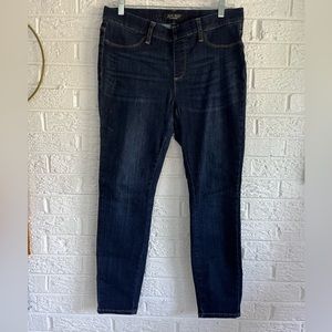 Judy Blue like new skinny ankle stretch waste denim
